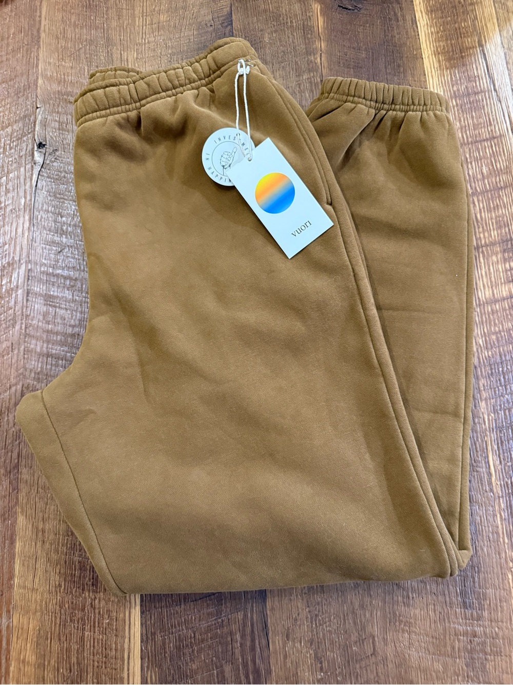 NWT VUORI Women’s Restore Classic Sweatpants in Color Rum Sz M - Picture 6 of 10